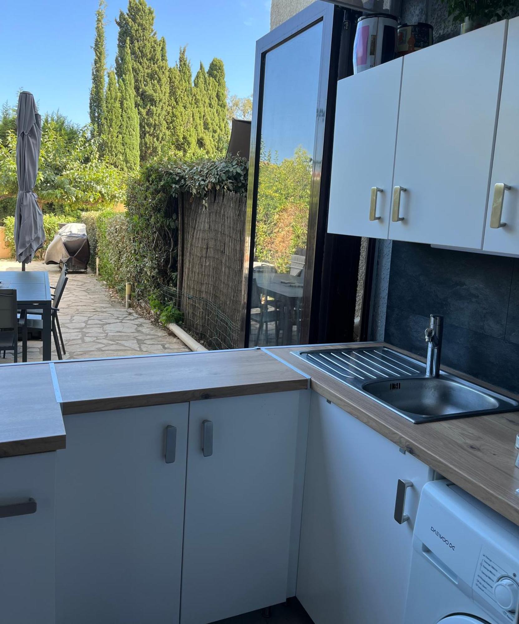 Calme Et Confort En Rez-De-Jardin La Londe-les-Maures Εξωτερικό φωτογραφία